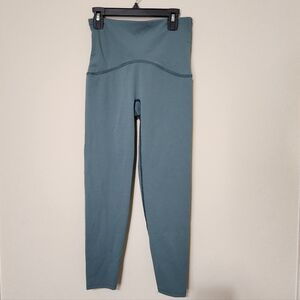 SPANX Booty Bust Leggings